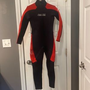 Ron Jon wetsuit